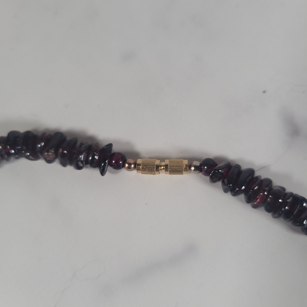 Amethyst stone chip necklace, 22" - Picture 4 of 5